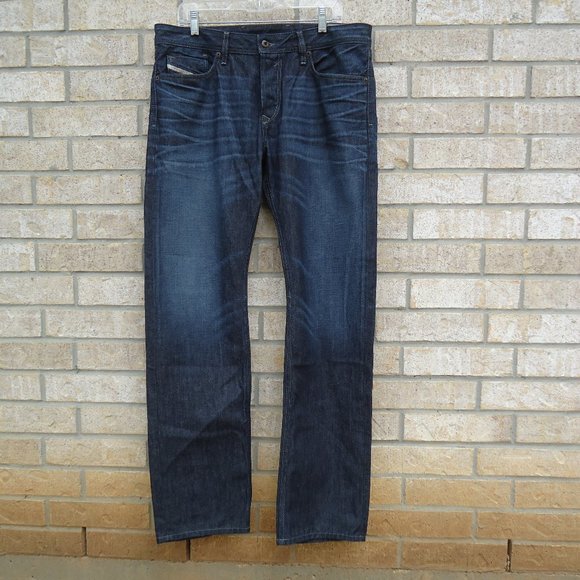 SIZE W34 X L34.Diesel Industry WAYKEE button fly straight leg jeans. - Picture 1 of 16